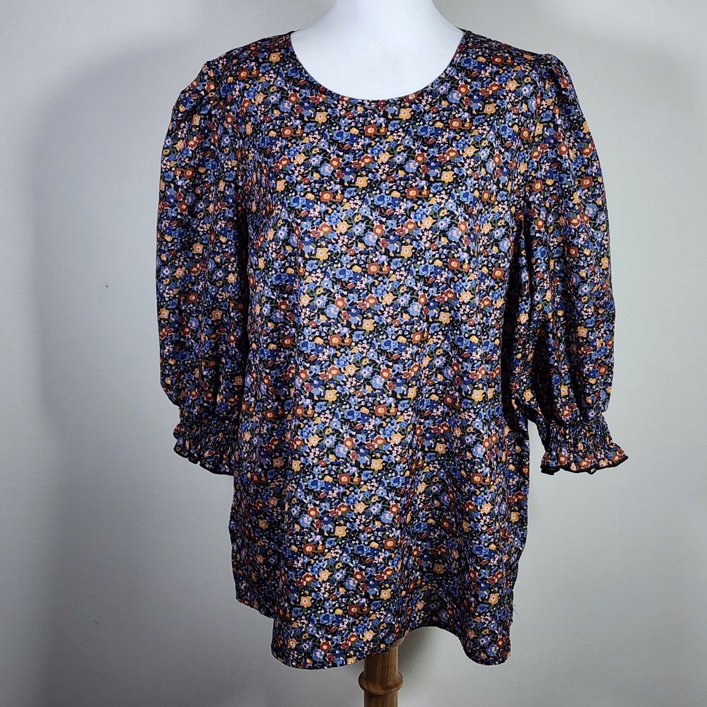 2/$10 Floral Puff Sleeve Blouse Womens 1XL Smocked Cuff Keyhole Prairie Cottage